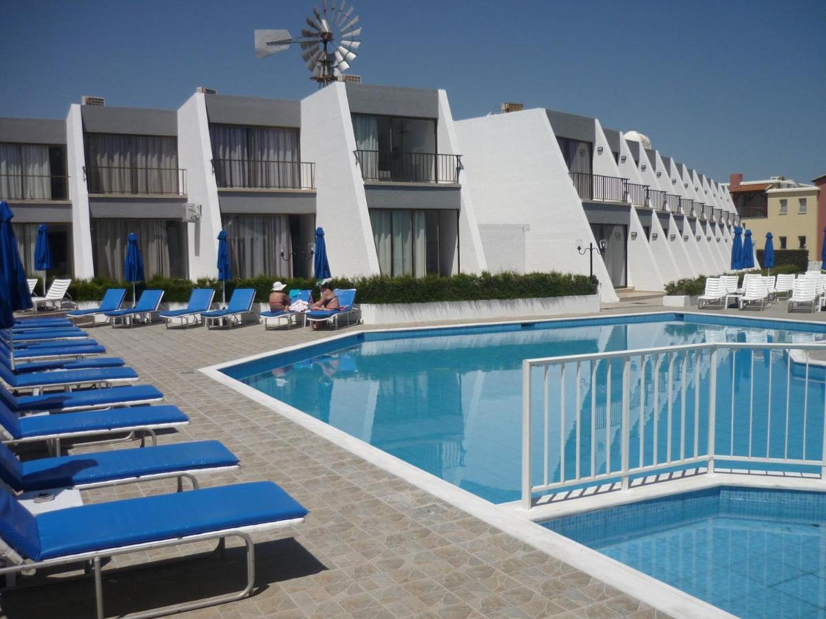 Aparthotel Penelope Apts *